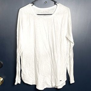 Hollister Co. size L long sleeve white t-shirt, 60/40 blend, Excellent condition